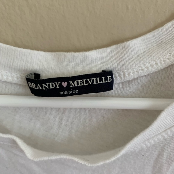 Brandy Melville flamingo white t shirt - Picture 5 of 7